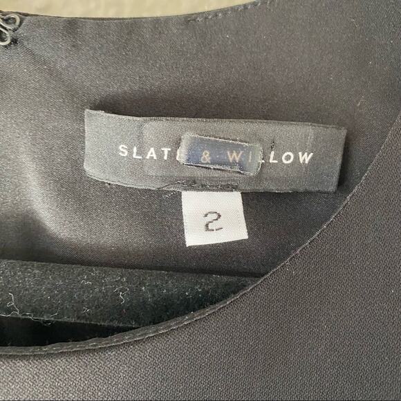 Slate & Willow Black & Blue Ruffled Asymmetrical Midi Dress Size 2 - Picture 4 of 5